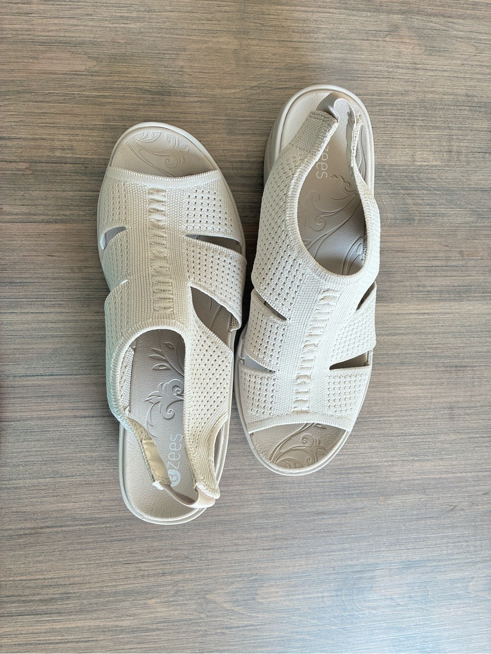 Bzees Comfort Knit Slingback Sandals - Cream - Picture 6 of 6